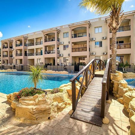Royal Seacrest F G6 Apartment Paphos Luaran gambar