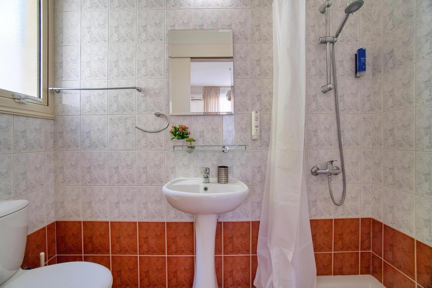 Royal Seacrest F G6 Apartment Paphos Luaran gambar
