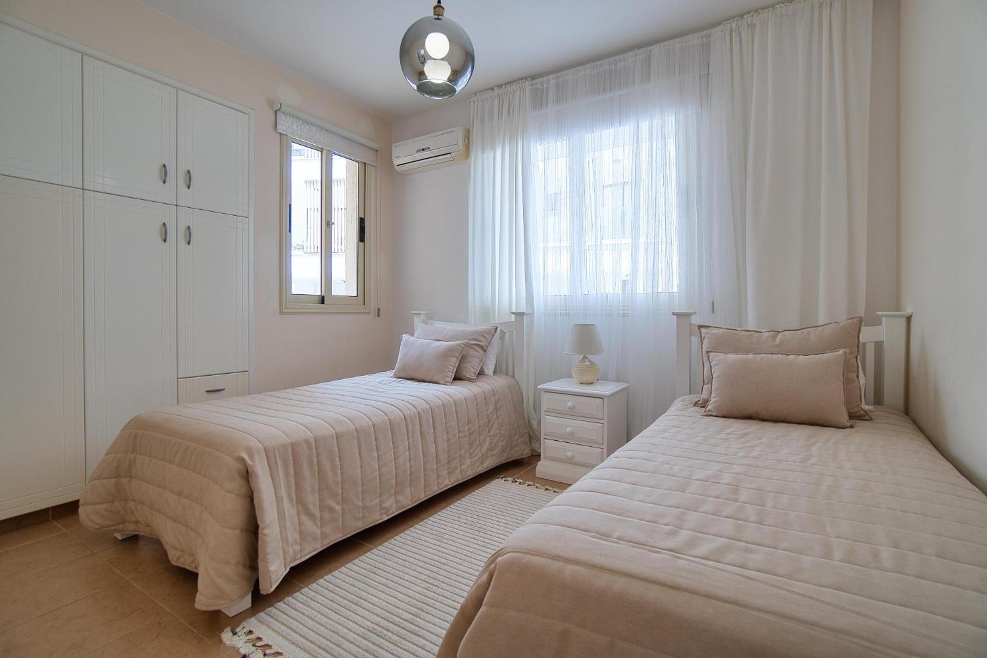 Royal Seacrest F G6 Apartment Paphos Luaran gambar